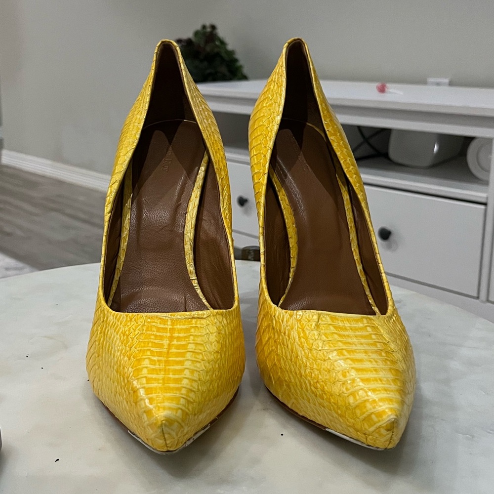 RACHEL Rachel Roy Yellow Textured Heels